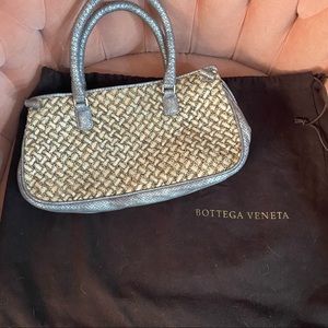 BOTTEGA VENETA || authentic special treatment Interacciato taigo handle bag